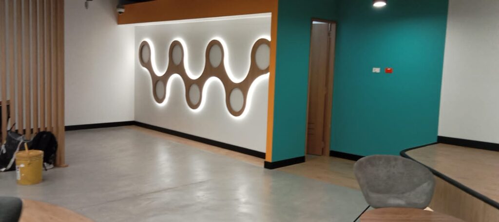 Mobiliario corporativo fabricado por Proyectos Madera Viva